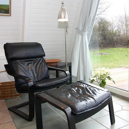 Casa vacanze In Mit Terrasse, Cleaning Included Damp